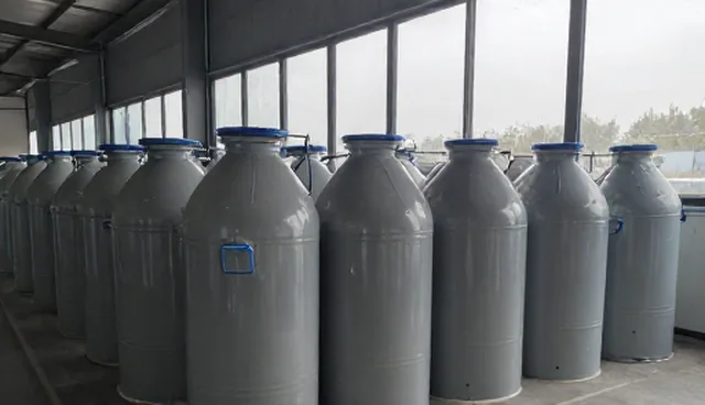 精细化学品销售中定制化方案的适用条件与选择依据